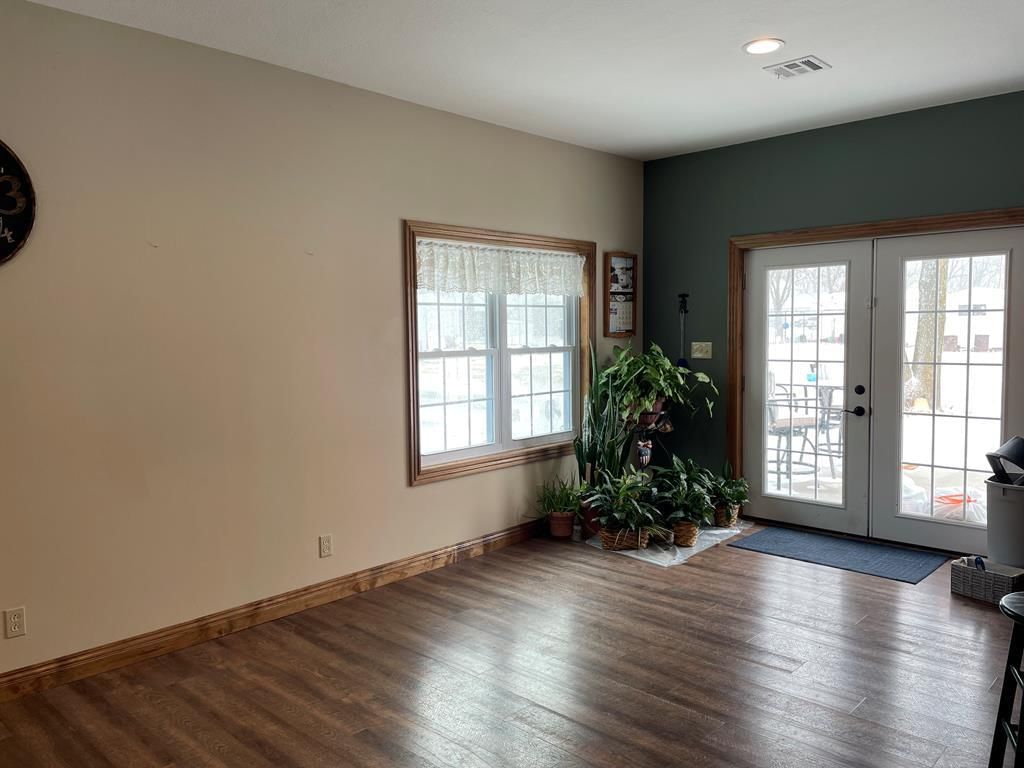 211 S Buckeye N/A — photo 12
