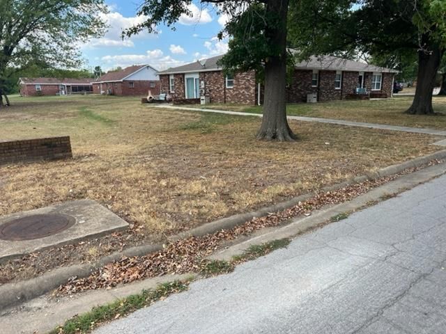 308 N Edgewood Drive — photo 68