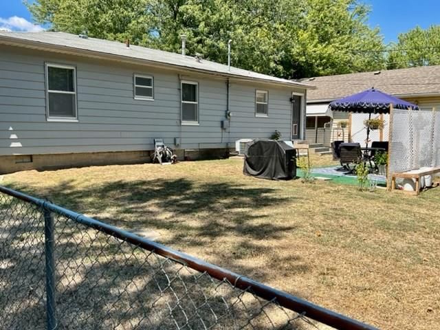 103 S Highland Road — photo 39