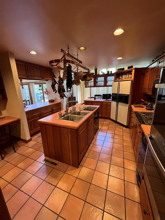2618 Funston Street — photo 10