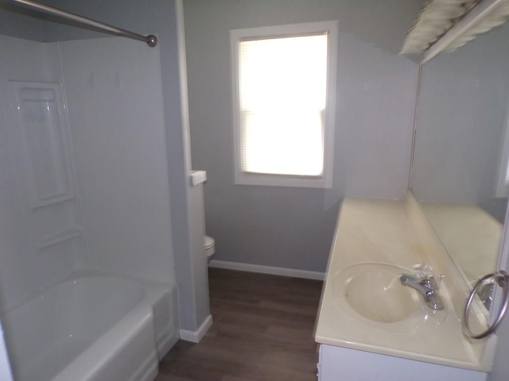 212 S Rutter N/A — photo 13