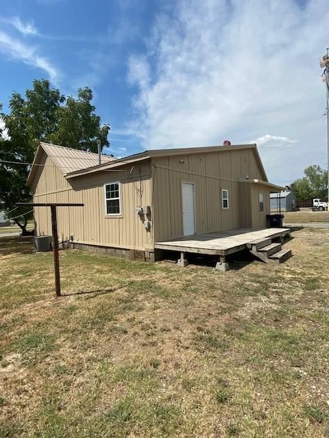 623 W Railroad Street — photo 21