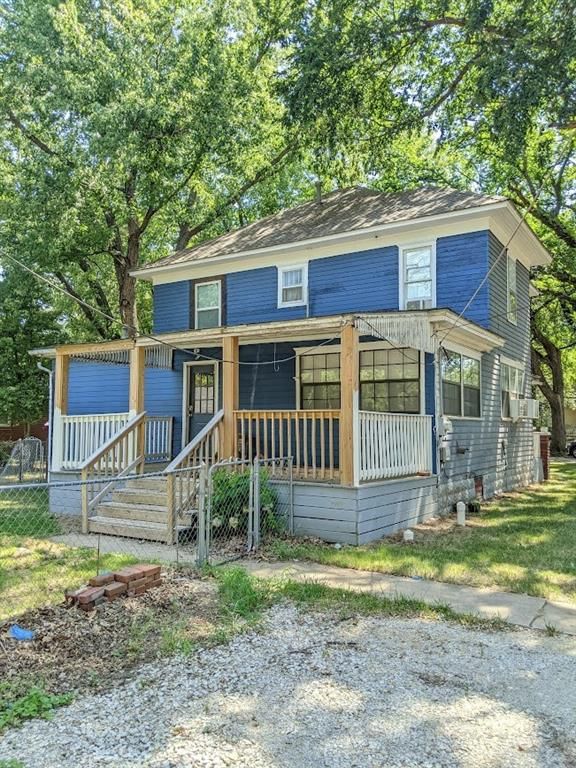 214 N Neosho Street — photo 5