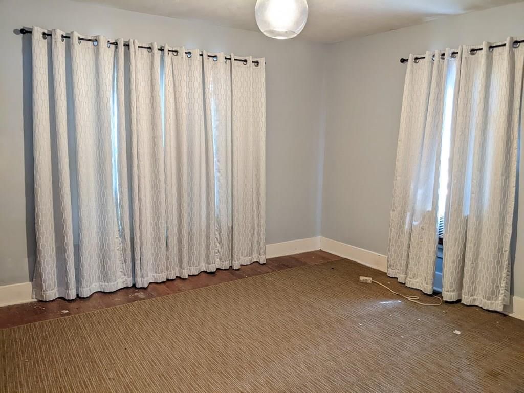 214 N Neosho Street — photo 50