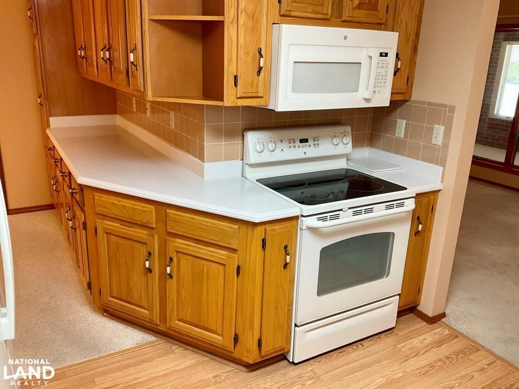 1802 Arolyn Drive — photo 13