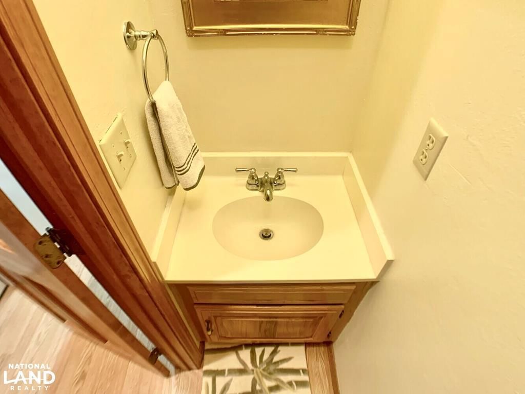 1802 Arolyn Drive — photo 18