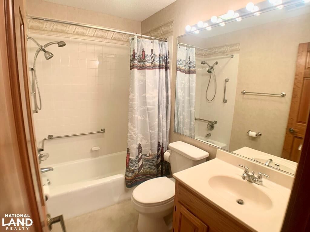 1802 Arolyn Drive — photo 32