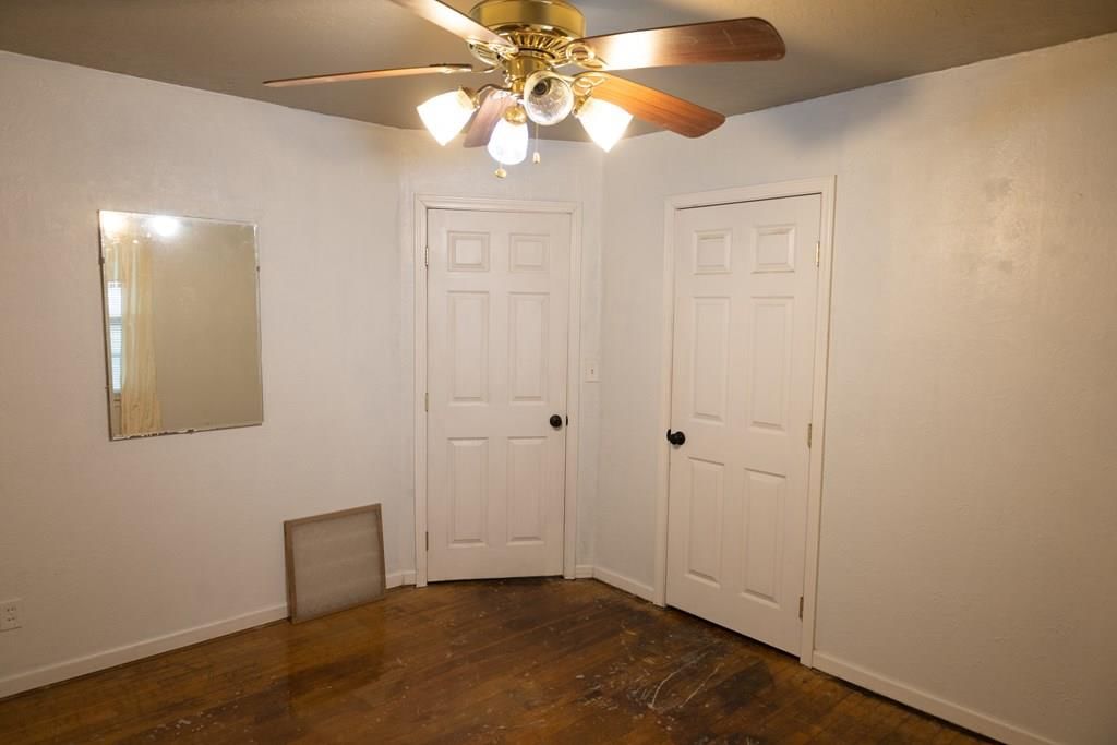 1305 Hibbard N/A — photo 20