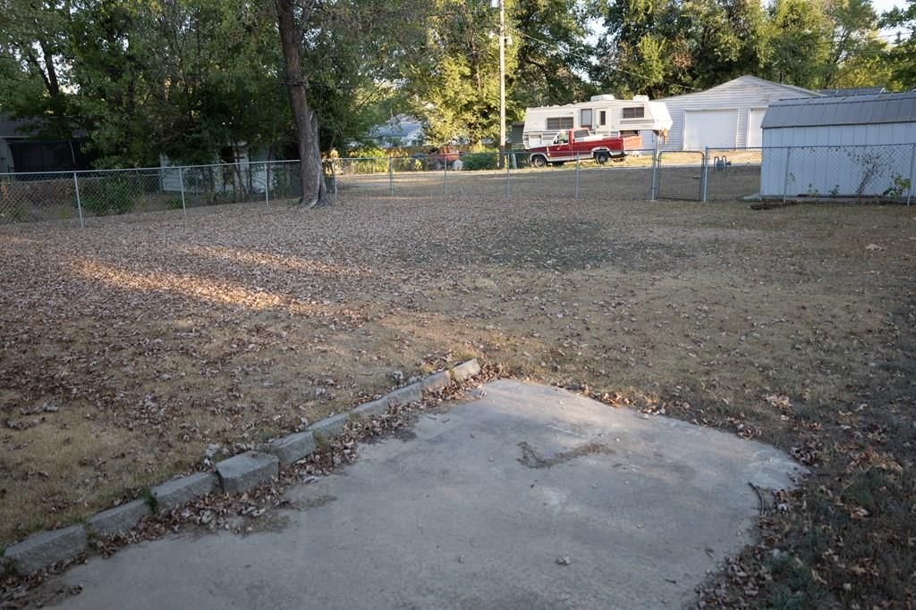 1305 Hibbard N/A — photo 46