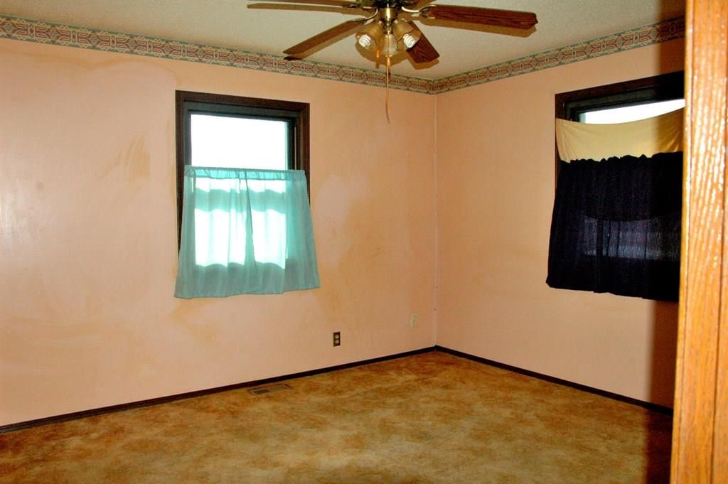 1417 S 15 N/A — photo 7
