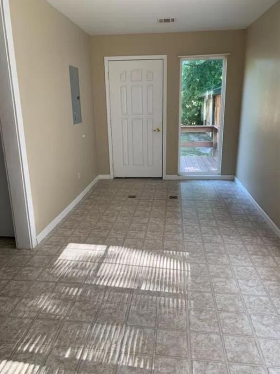 1223 Bridge Street — photo 11