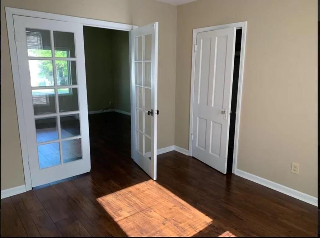 1223 Bridge Street — photo 14