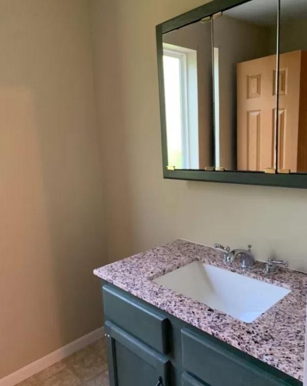 1223 Bridge Street — photo 19