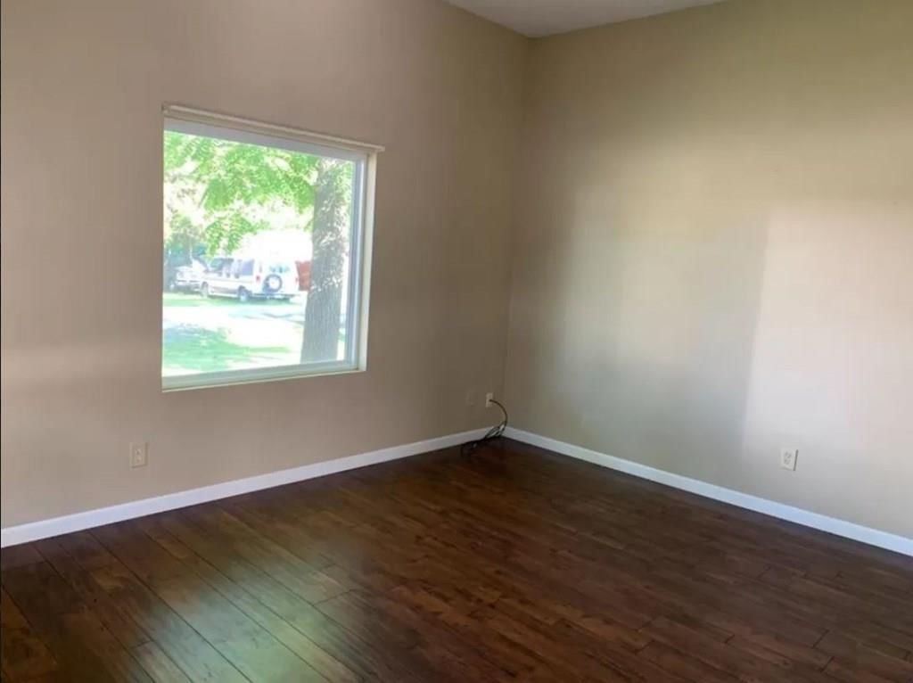 1223 Bridge Street — photo 5