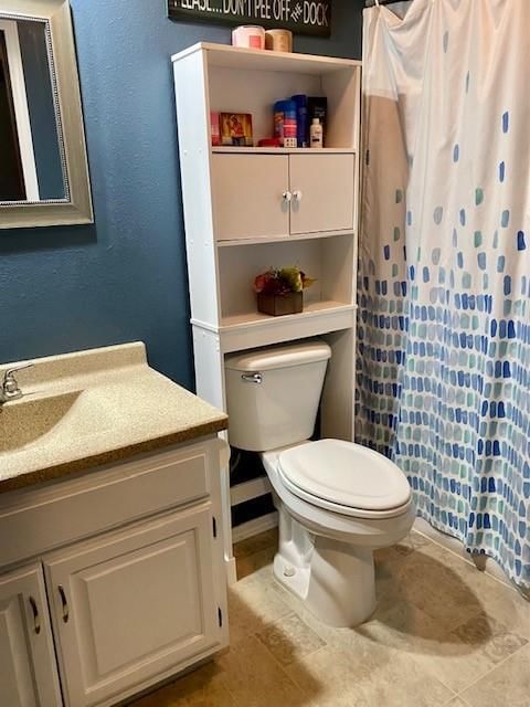 1600 Ashwood Street — photo 11