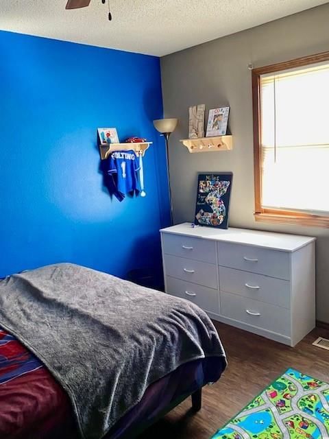 1600 Ashwood Street — photo 12