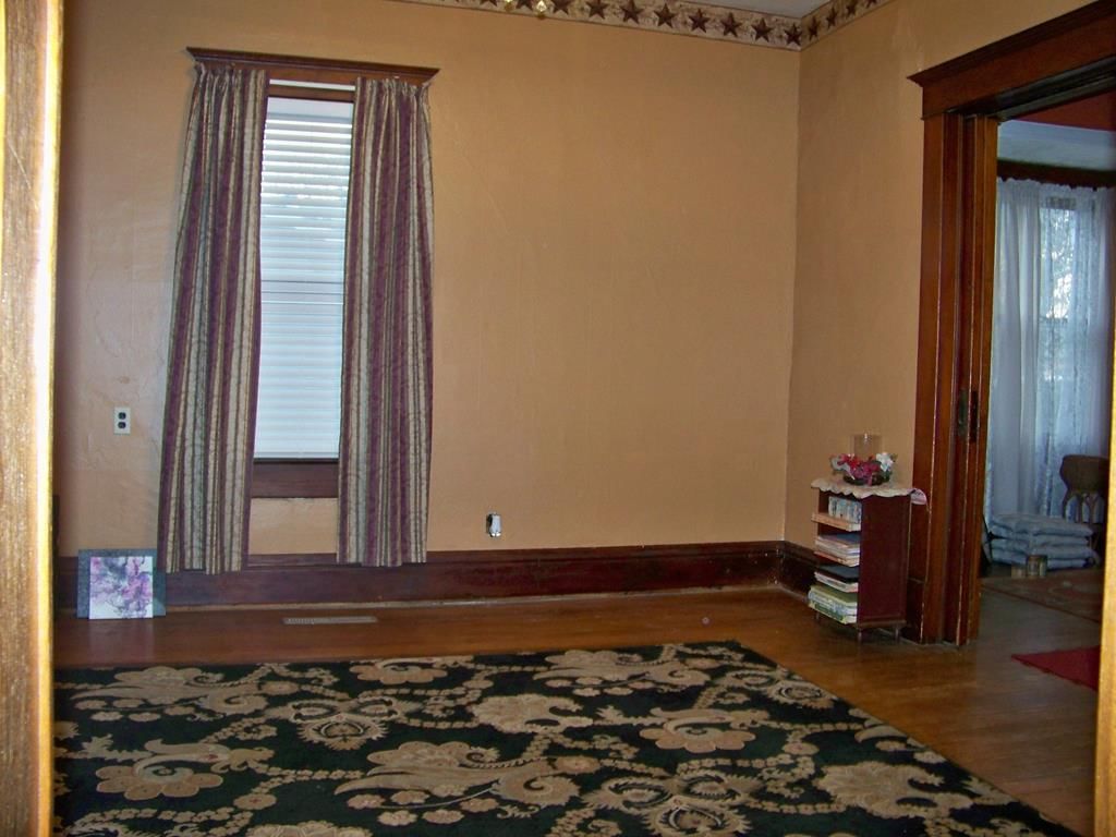 305 S Allen N/A — photo 3
