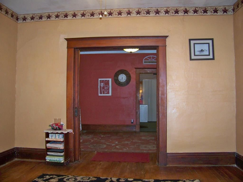 305 S Allen N/A — photo 4