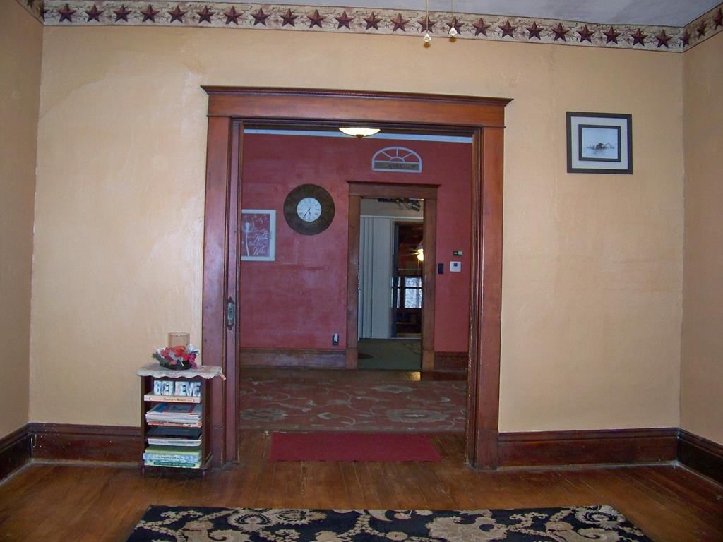 305 S Allen N/A — photo 5