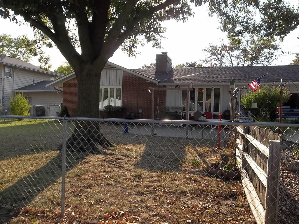 1002 S Tennessee N/A — photo 5