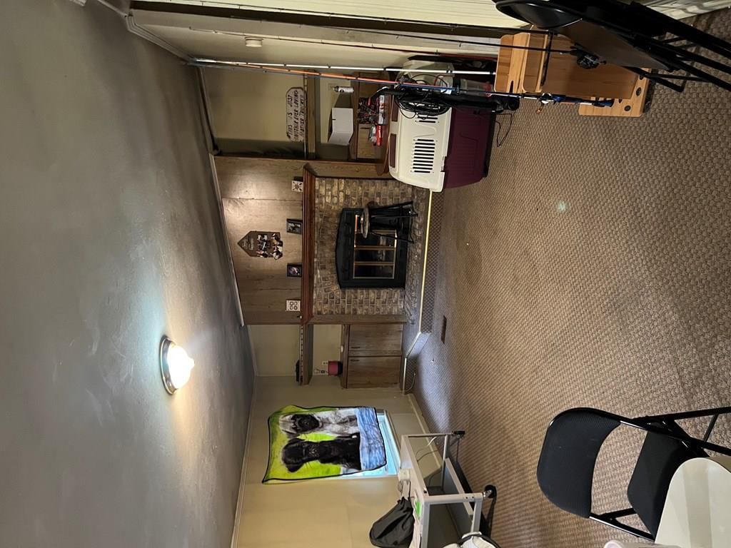 702 East Street — photo 2