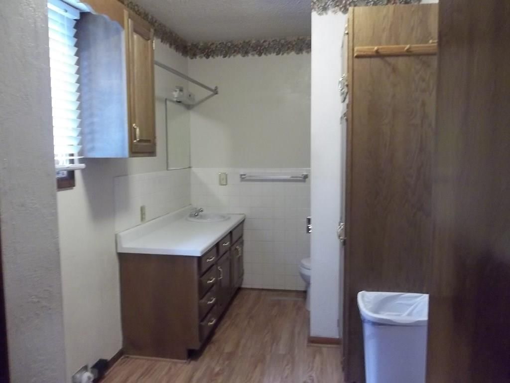913 S GRETCHEN N/A — photo 11
