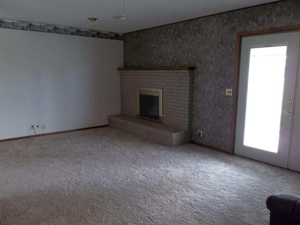 913 S GRETCHEN N/A — photo 6