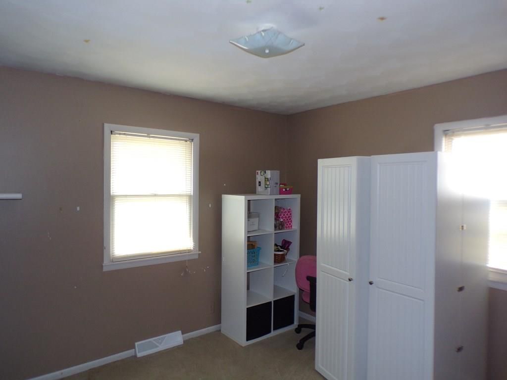 512 E Carpenter N/A — photo 11