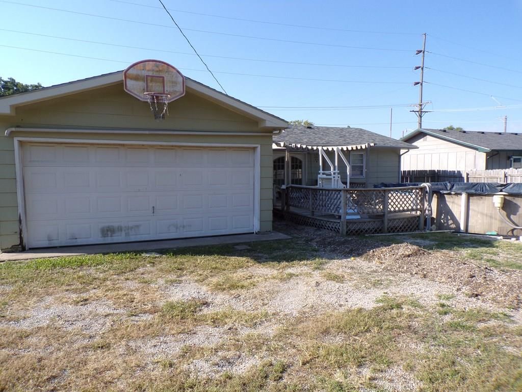 512 E Carpenter N/A — photo 4