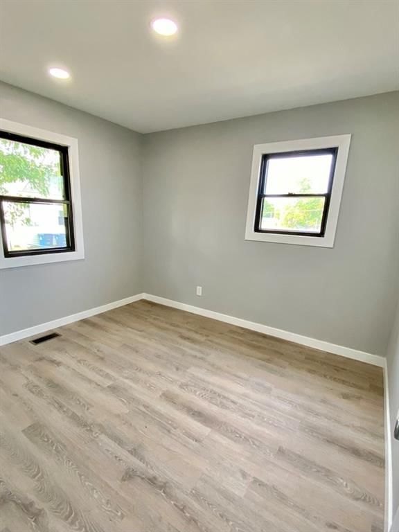 1312 W Laurel N/A — photo 13