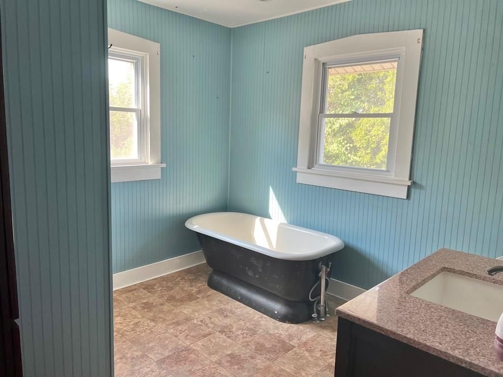 3628 Main Street — photo 17