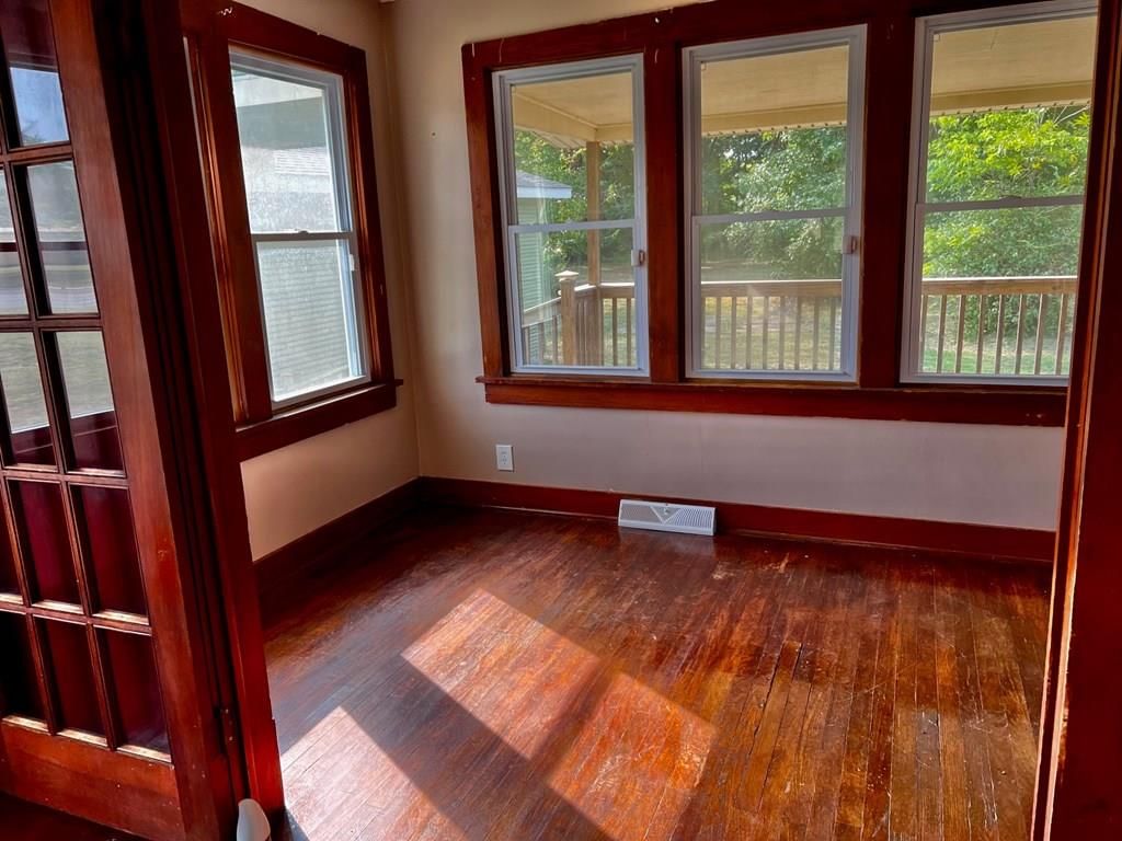 3628 Main Street — photo 9