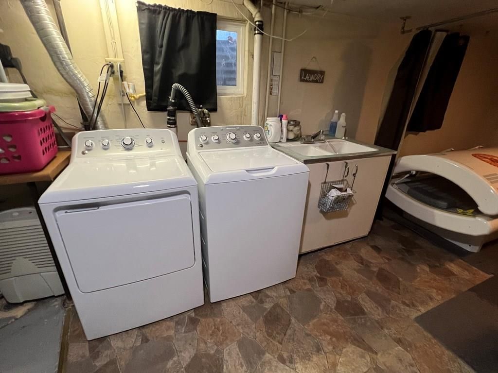619 W Oak N/A — photo 20