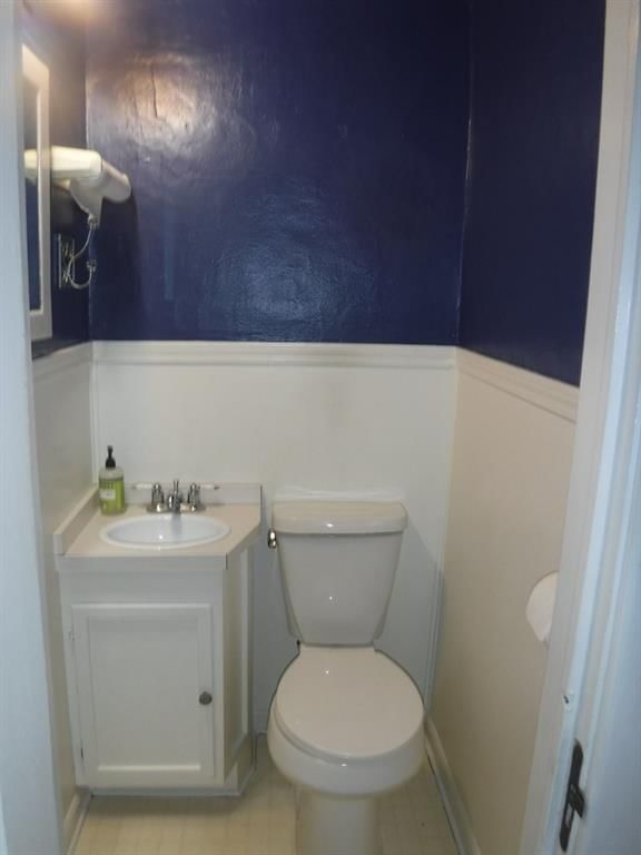 305 S 9th Street — photo 17