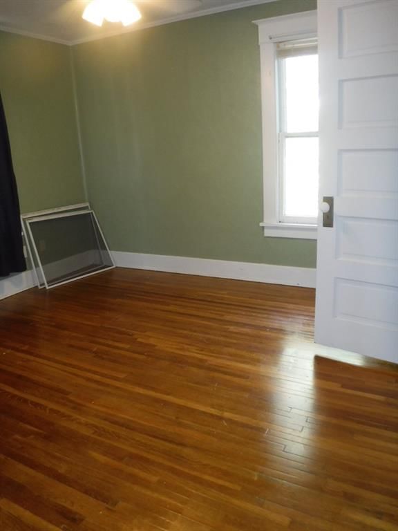305 S 9th Street — photo 18