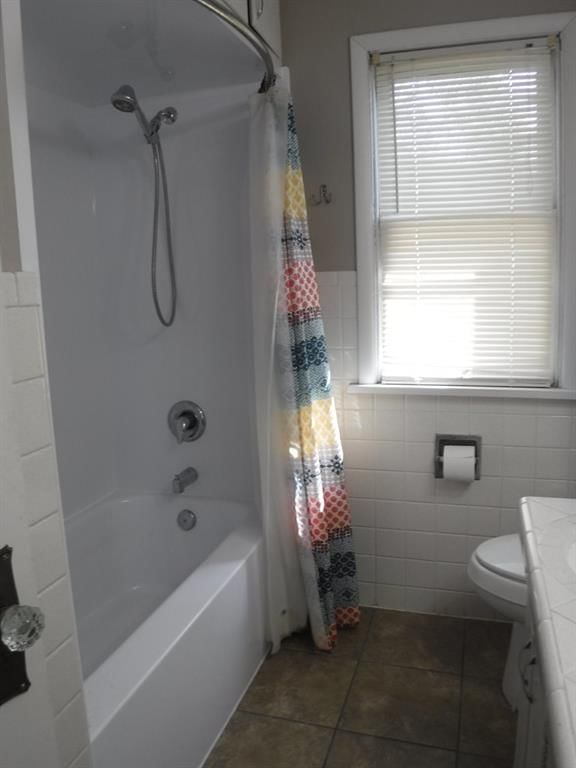 305 S 9th Street — photo 25