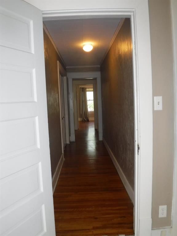 305 S 9th Street — photo 28