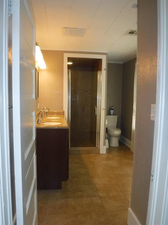 305 S 9th Street — photo 29