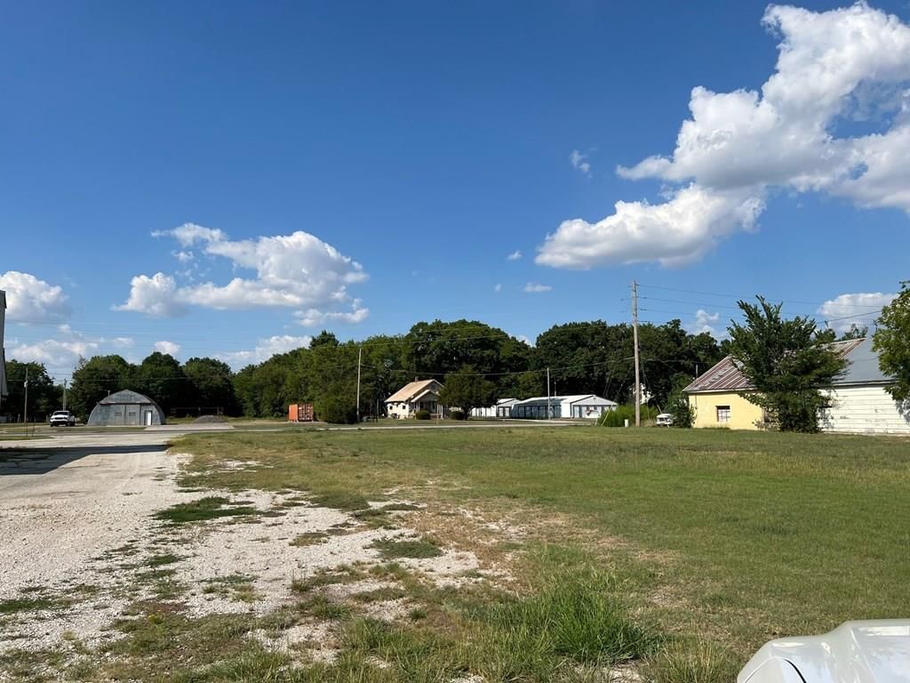 3830 Main Street — photo 19