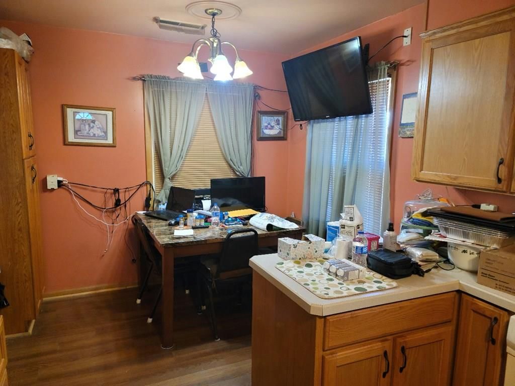 327 N Ohio N/A — photo 13
