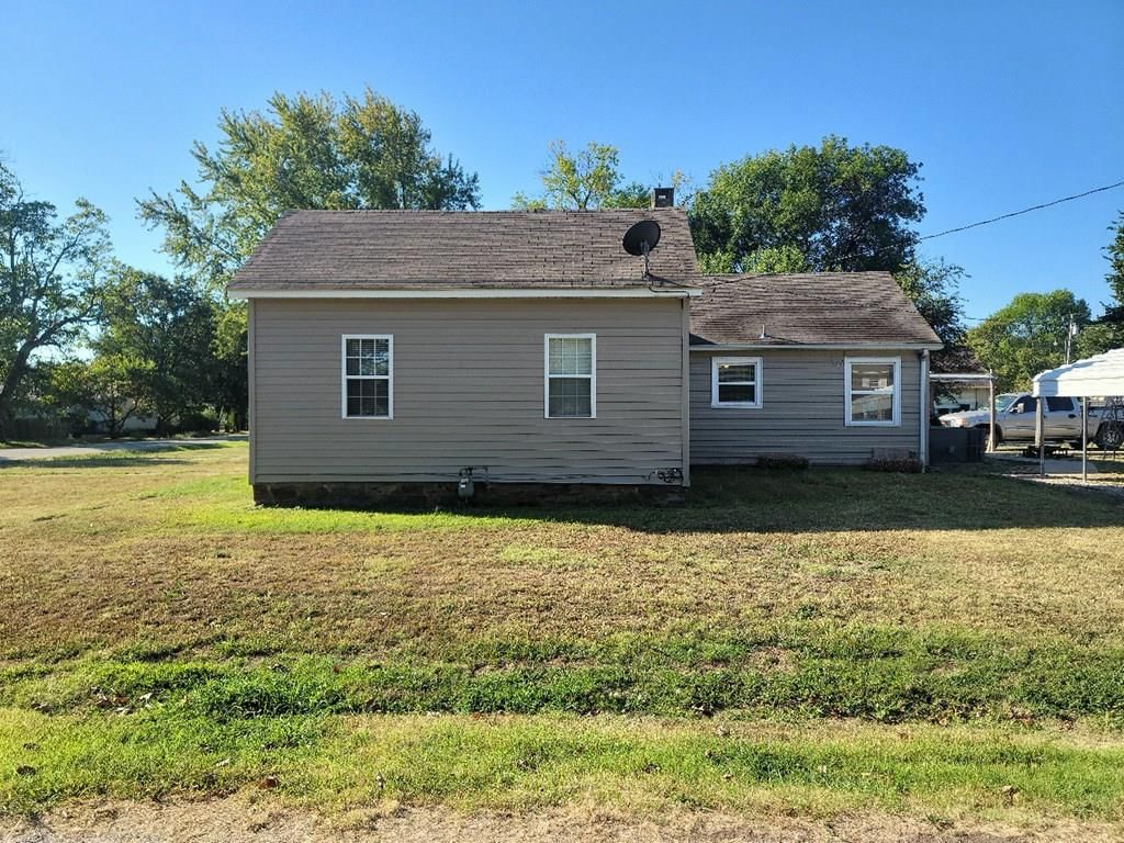 327 N Ohio N/A — photo 36