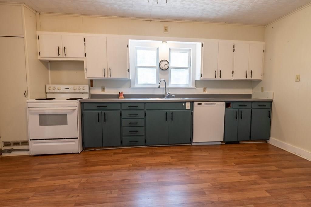 1317 N Eighth N/A — photo 21