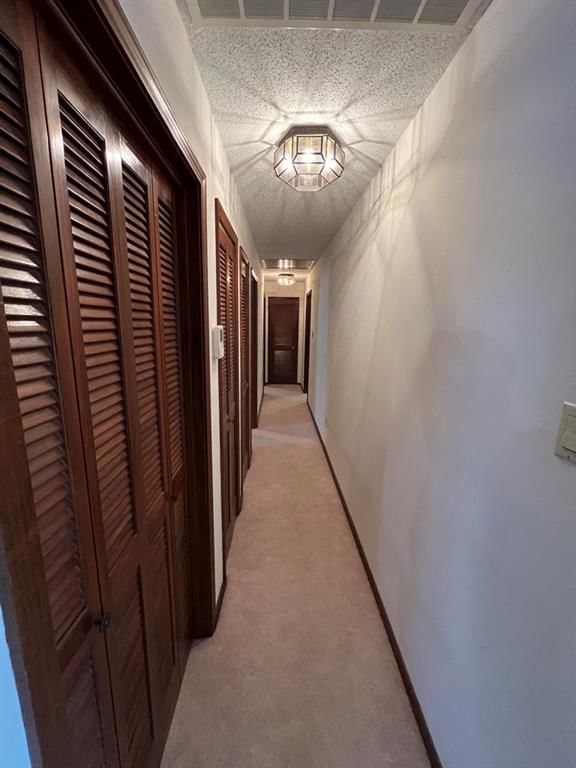 617 W Locust N/A — photo 15