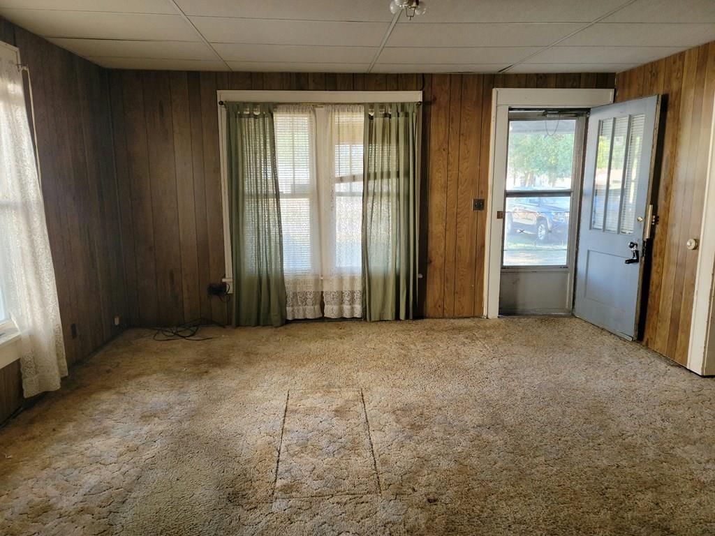 314 W Sycamore N/A — photo 18