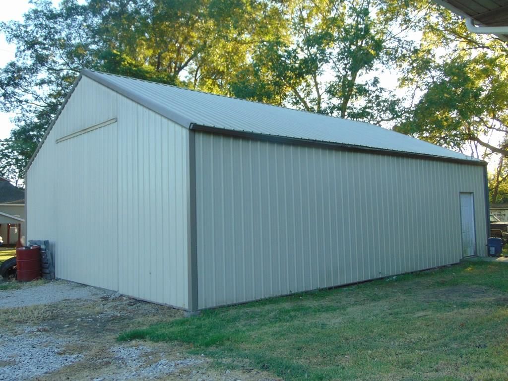 306 S Walnut N/A — photo 16