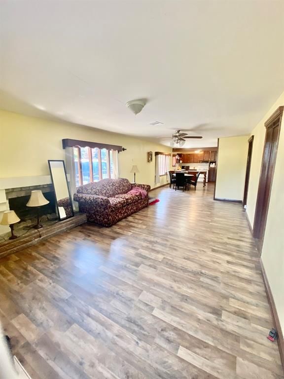 1209 W Pine N/A — photo 11
