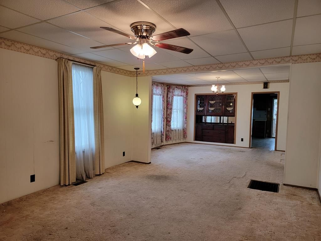 320 N Liberty N/A — photo 3