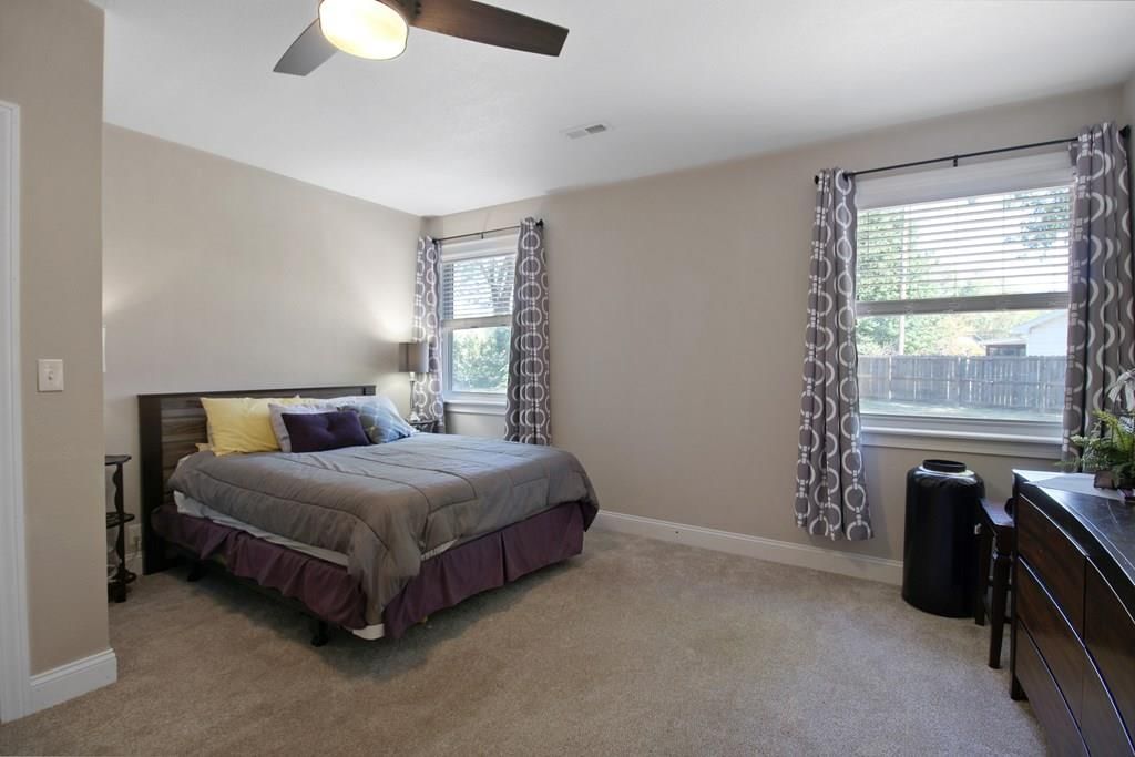 413 Murdock N/A — photo 16