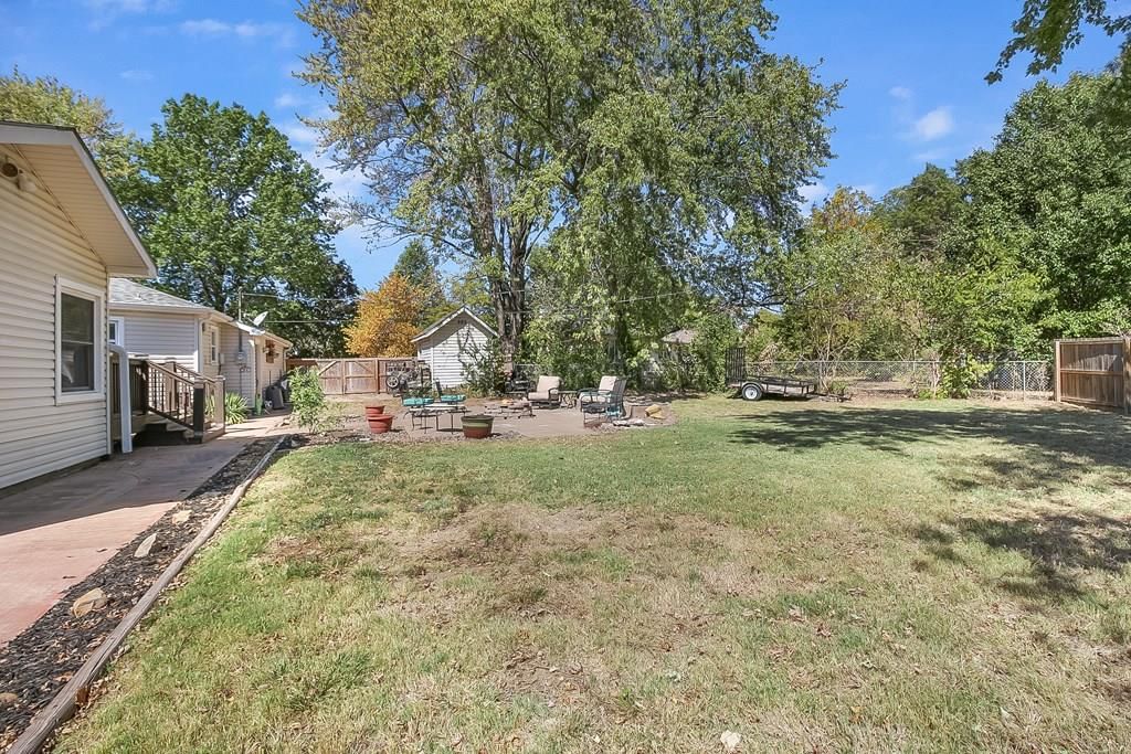 413 Murdock N/A — photo 31