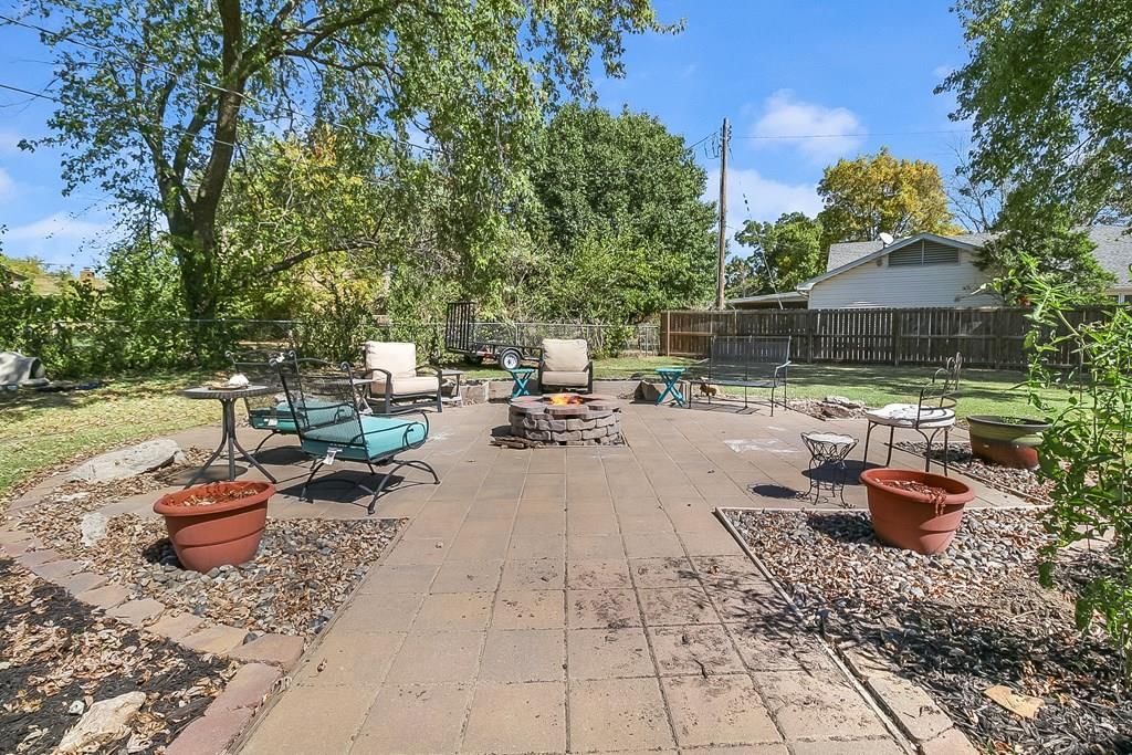 413 Murdock N/A — photo 33